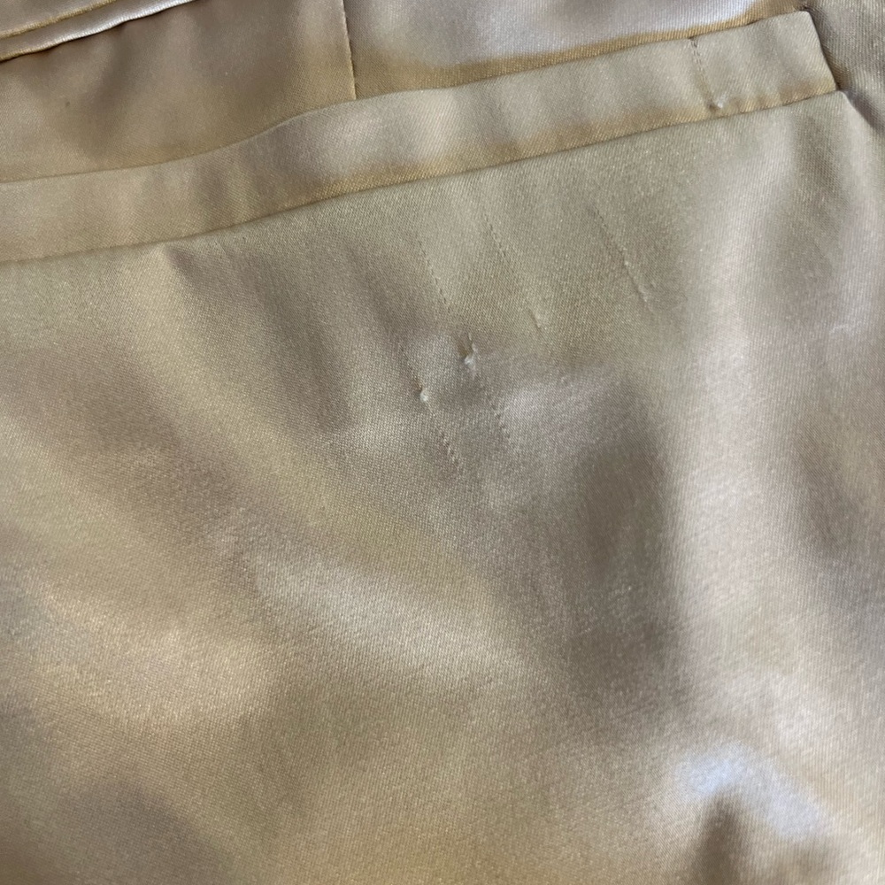 Gaia shorts size medium Tan color